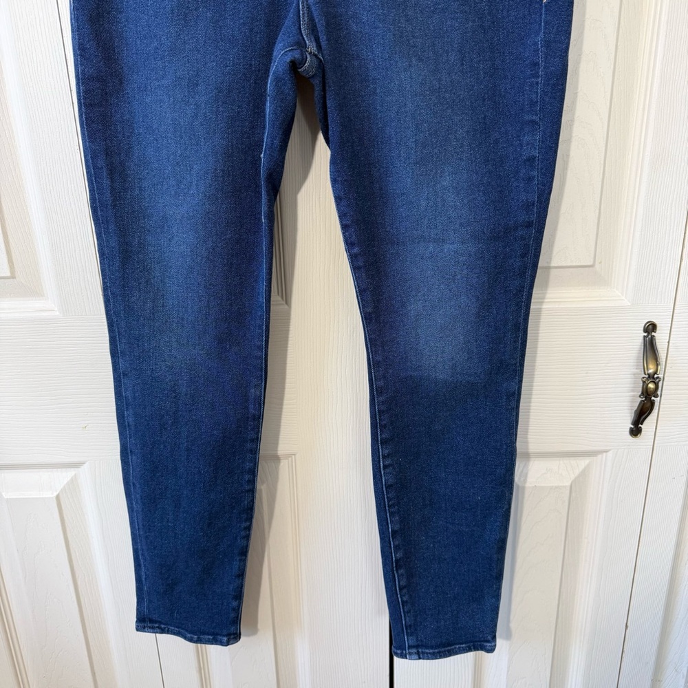 Good American Good Legs Crossover Jeans Women’s Size 16 Skinny High Waist - Picture 4 of 11